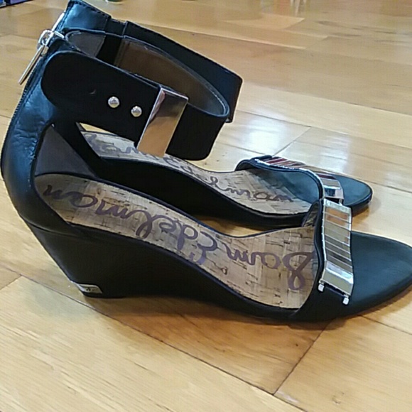 Sam edelman black zip up ankle strap wedge sandals 8.5M - Picture 3 of 8